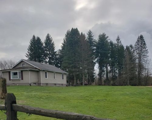 3157 State St, New Castle PA  16101-8655 exterior