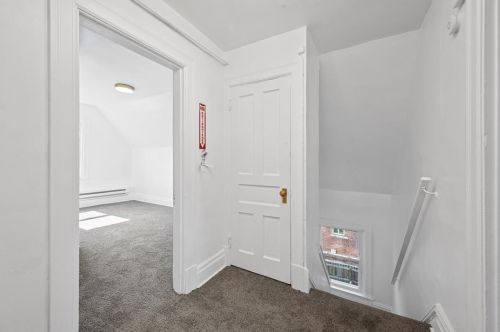 5438 Jackson St, Pittsburgh PA  15206-5311 exterior