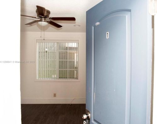 219 17 Ave, Hollywood FL 33020-2844 exterior