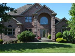 1000 Fawn Valley Dr, Canonsburg, PA 15317-8513