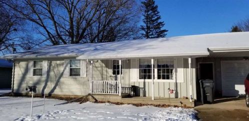 106 Fairview Ct, Fairwater, WI 53931-9713