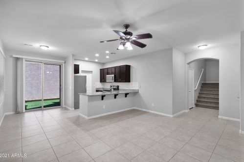 1406 Ponderosa Dr, Gilbert AZ  85296-7380 exterior