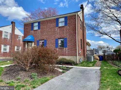 12 Richard Ave, Wilmington, DE 19805-2046