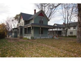 1221 3rd St, Hudson, WI 54016-1222