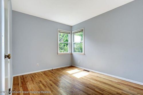 115 Taft Dr, Bricktown NJ  08724-2725 exterior