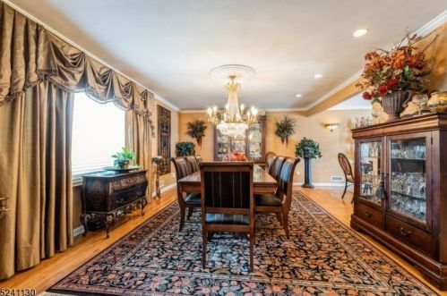 30 Cypress Ave, Verona NJ  07044-1910 exterior