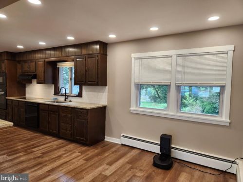 9644 Hamilton Blvd, Breinigsville PA  18031-1722 exterior