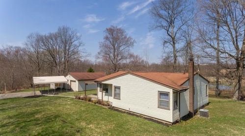 2515 Scrubgrass Rd, Grove City, PA 16127-6633