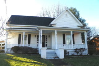 302 Park Ave, Morganton, NC 28655-6068