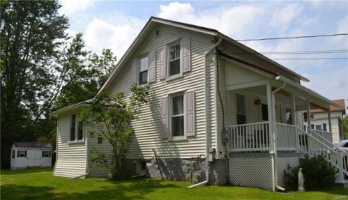 43 Griffin St, Skaneateles, NY 13152-1025