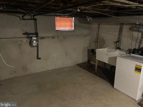 2545 Alder St, Philadelphia PA 19148-4908 exterior