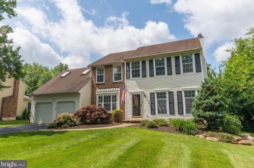 34 Andrew Ln, Lansdale, PA 19446-1402