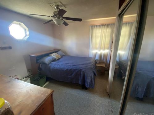 71 Newton Ave, Plainville CT  06062-2841 exterior