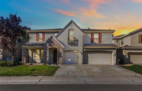 5115 Blossom Ranch Dr, Elk Grove, CA 95757-3300