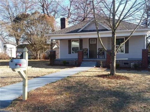 1206 11th St, Kannapolis, NC 28083-2818