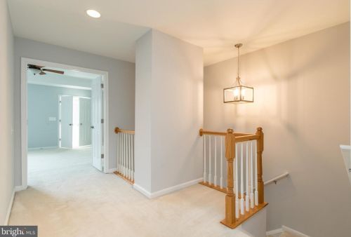 15017 Danube Way, Haymarket VA  20169-3321 exterior