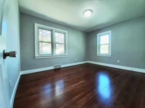 12 Field Ct, Poughkeepsie NY  12601-5209 exterior