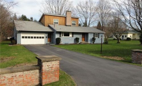 168 South St, Cattaraugus, NY 14719-1305