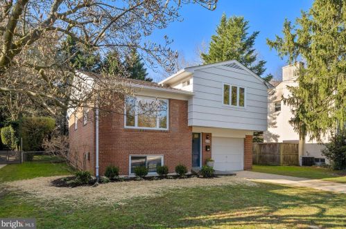 3534 Yuma St, Washington, DC 20008-4228