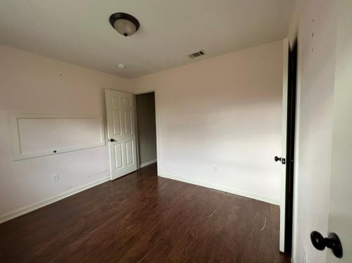 3404 Royal Crst Dr, Fort Worth TX 76140-2716 exterior