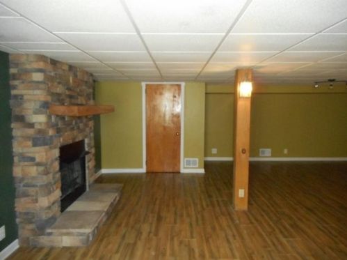 2043 Hulton Rd, Verona PA  15147-3806 exterior