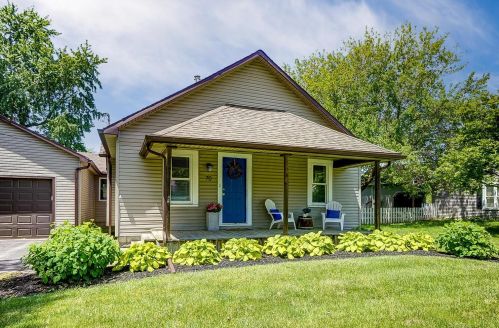 70 Middle St, London, OH 43140-9517