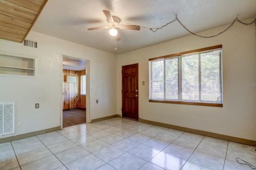 6271 62nd Ave, Pinellas Park FL  33781-5203 exterior