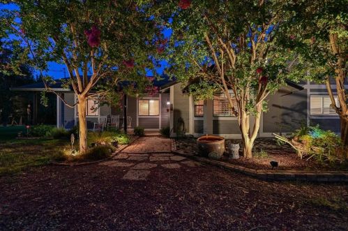 4515 Hansen Rd, Loomis, CA 95650-9750