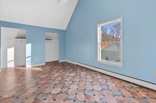 140 Chestnut St, Norwich CT  exterior