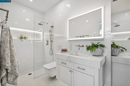 1370 Danville Blvd, Alamo CA  94507-1909 exterior