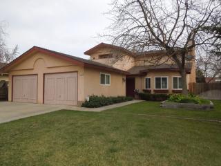 6322 State St, Fresno, CA 93722-3356
