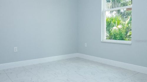 1360 Bakersfield Ave, Deltona FL  32725-5815 exterior