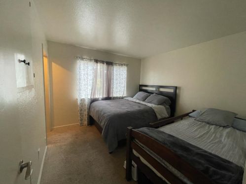 1702 Goodwin St, Seaside CA  93955-4414 exterior