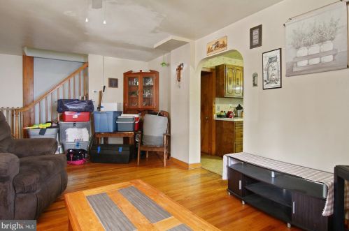 17 Adams St, West Enola PA  17025-2802 exterior