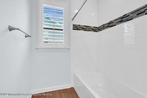 41 Linden Ave, West Long Branch NJ  07764-1625 exterior