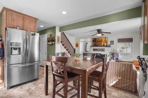 318 Noxon Rd, Poughkeepsie NY  12603-2904 exterior