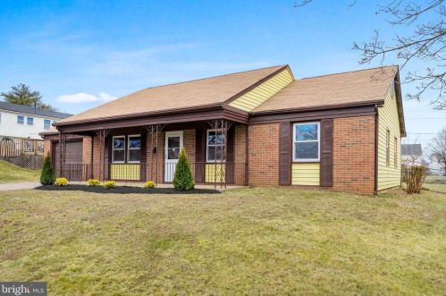 238 Tiffany Ln, Willingboro NJ  08046-3856 exterior