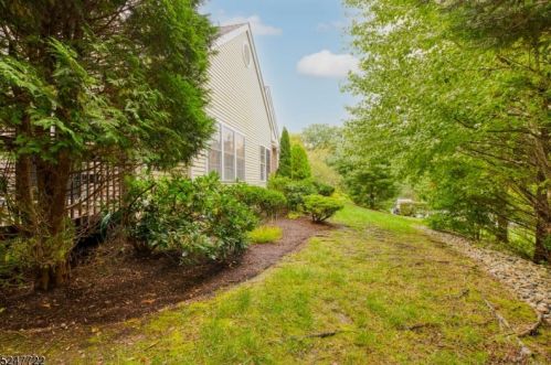 21 Lafayette St, West Milford NJ  07480-3304 exterior