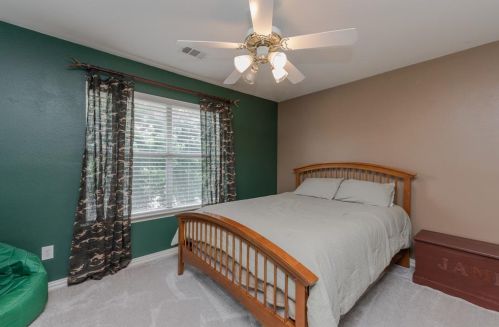 2112 Huron Cir, Denton TX  76210-2951 exterior