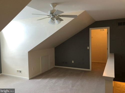 33 Chancery Ct, Souderton PA  18964-2903 exterior