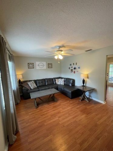 4079 Jenny Dr, Lakeland, FL 33813-3986