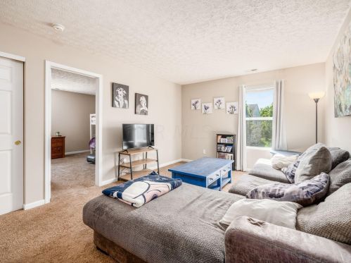 7997 Beardsley Ave, Blacklick OH  43004-5056 exterior