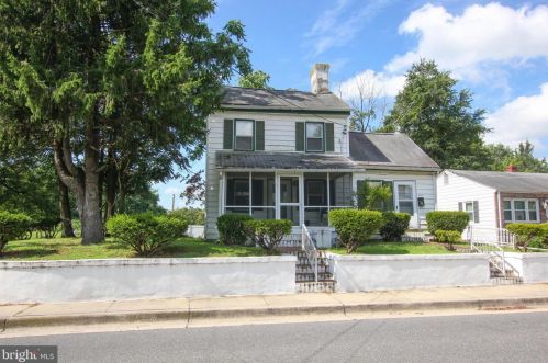 1052 6th St, Laurel, DE 19956-1381