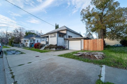 1435 4th Ave, Oroville CA  95965-4662 exterior