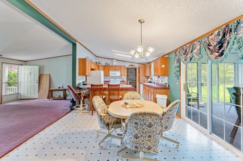 172 Sherwood Dr, Verona PA  15147-3318 exterior