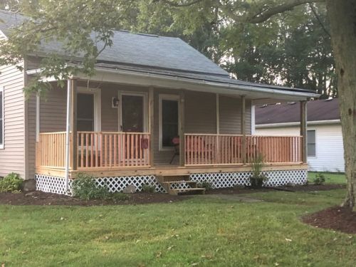 115 Park St, Elyria, OH 44074-1222