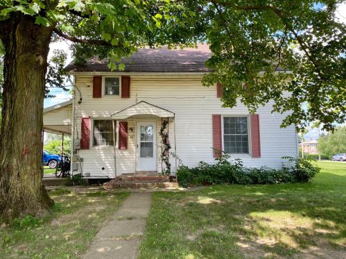 37 Main St, Marengo, OH 43334-9517