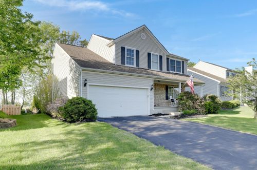 144 Glen Crossing Dr, Pataskala, OH 43062-7090