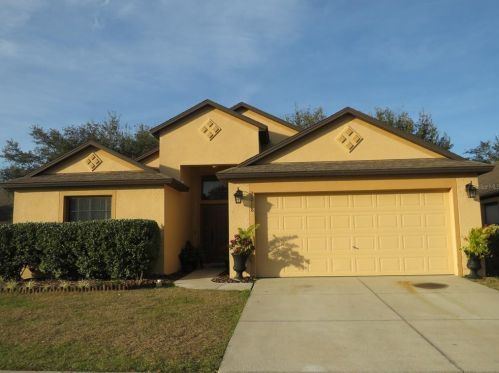 2208 Bexley Dr, Tavares, FL 32778-5763
