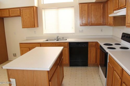 10640 Coronado Rd, Avondale AZ  85392-4784 exterior